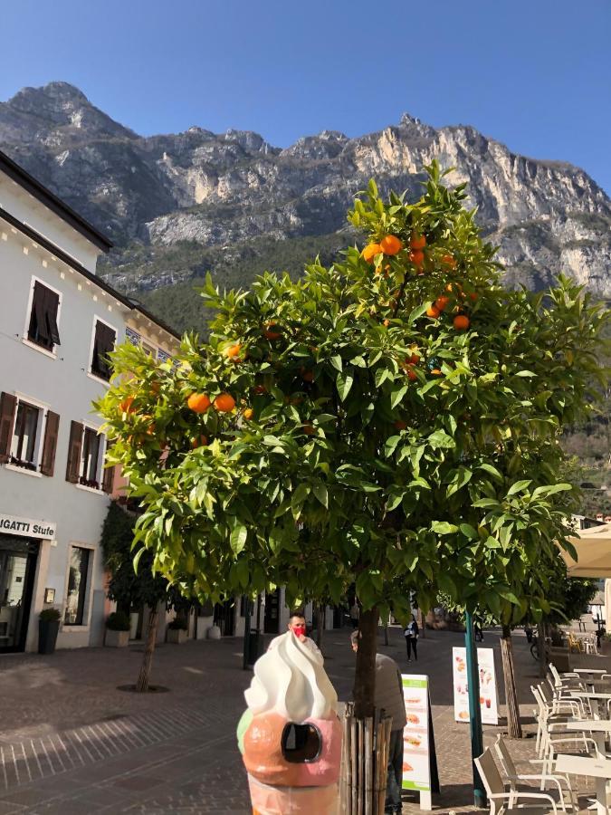 North Lake Riva Apartment, Steps From The Garda Lake Exteriér fotografie