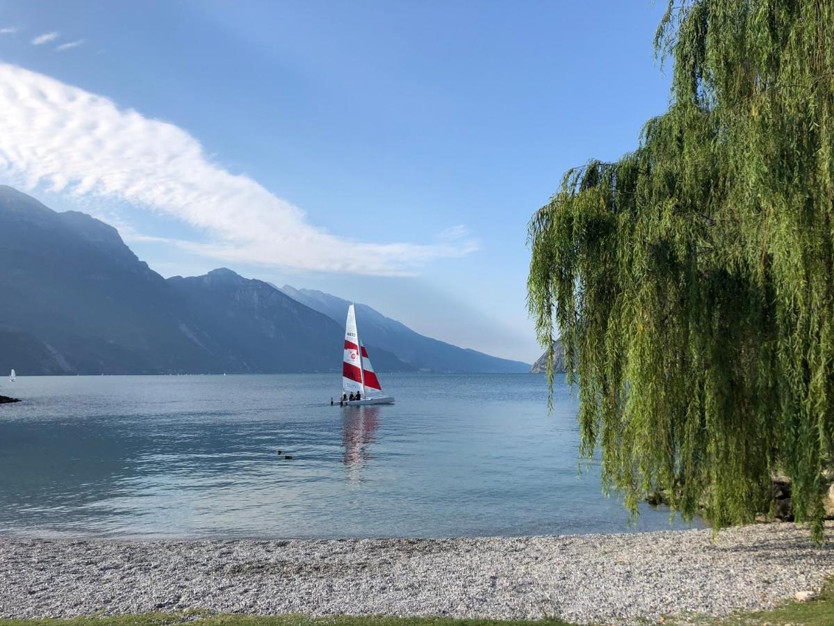 North Lake Riva Apartment, Steps From The Garda Lake Exteriér fotografie